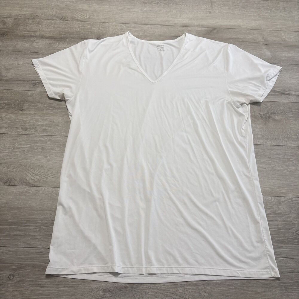 AIRism by Uniqlo Men's White Short Sleeve V Neck Stretch Moisture Wicking Tee XL